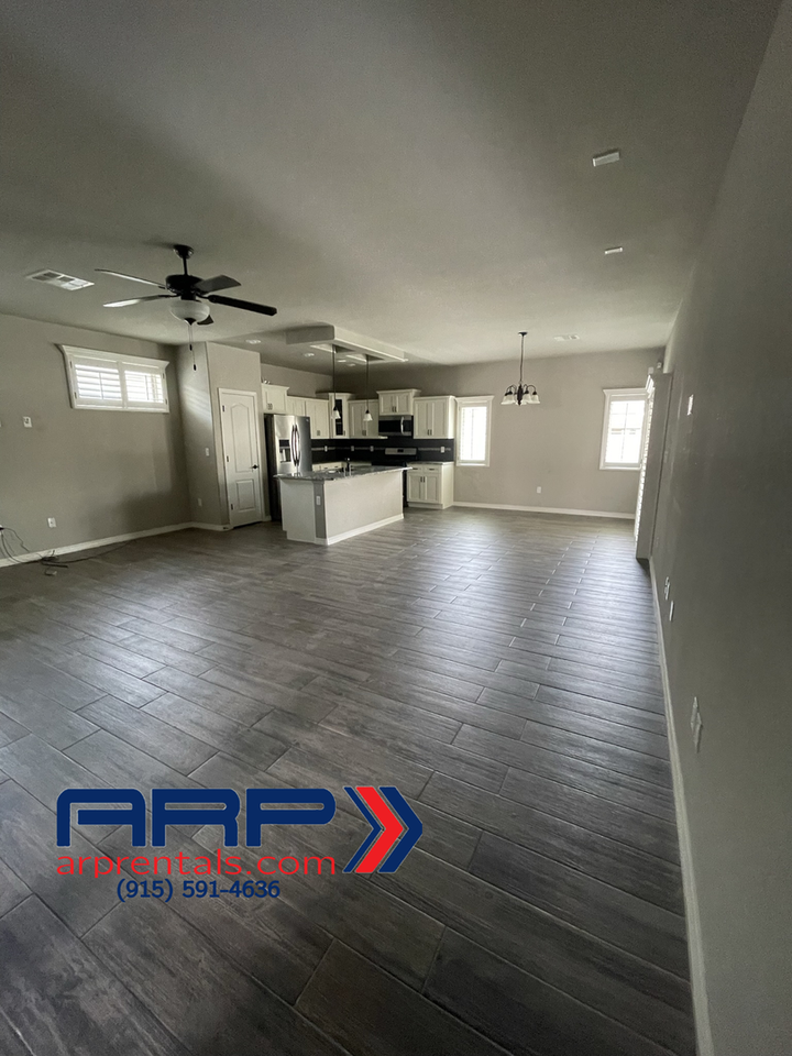 14328 John Scagno - Photo 7 of 23