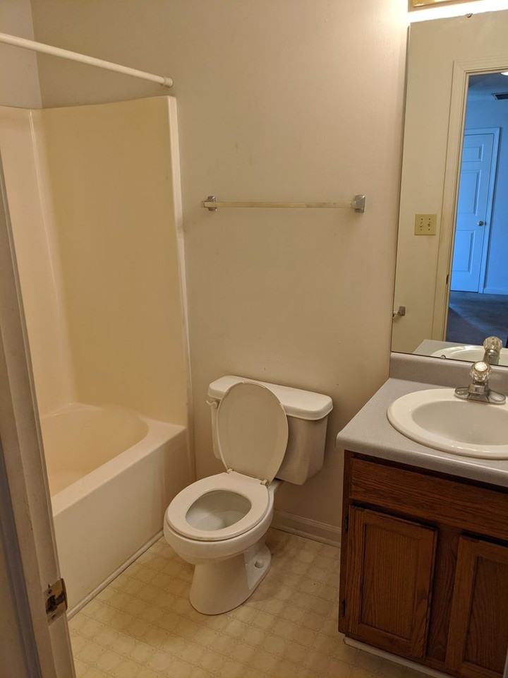 2125 Galaxy Dr - Photo 4 of 10