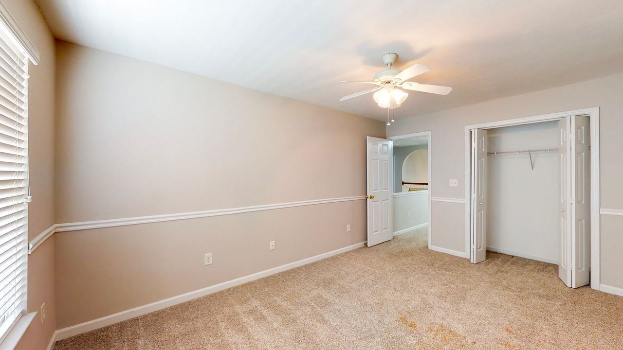 206 Nicklaus Ct - Photo 2 of 26