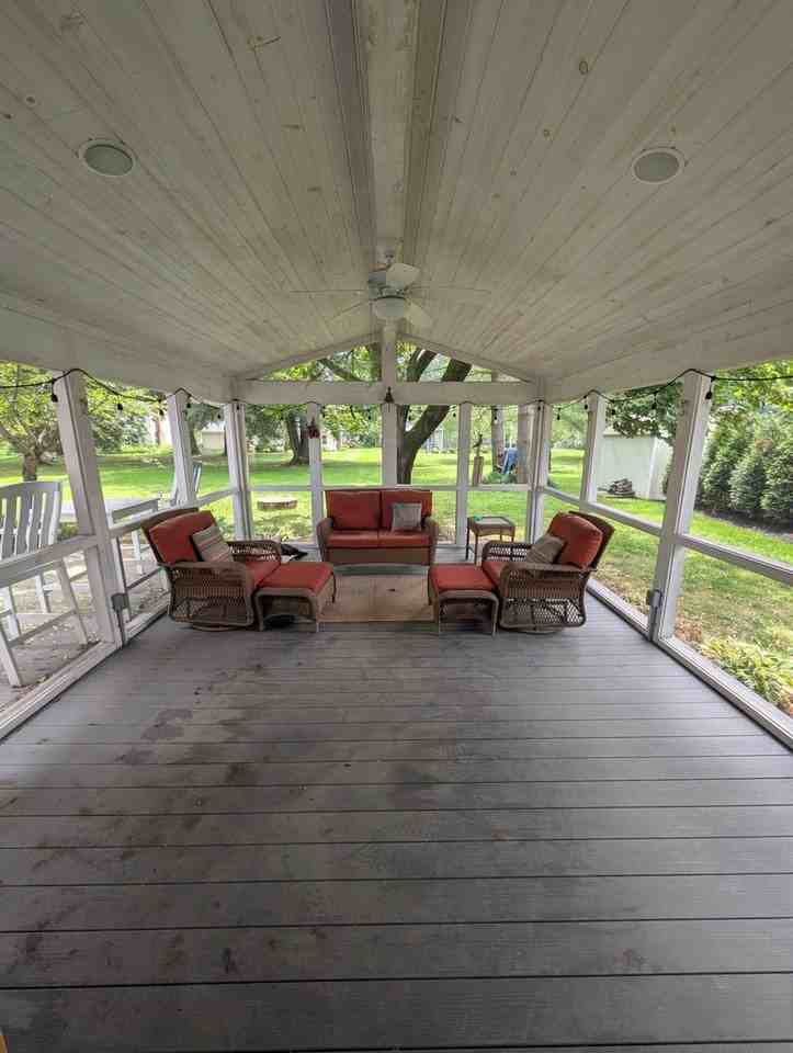 31195 Marvis Dr - Photo 3 of 16