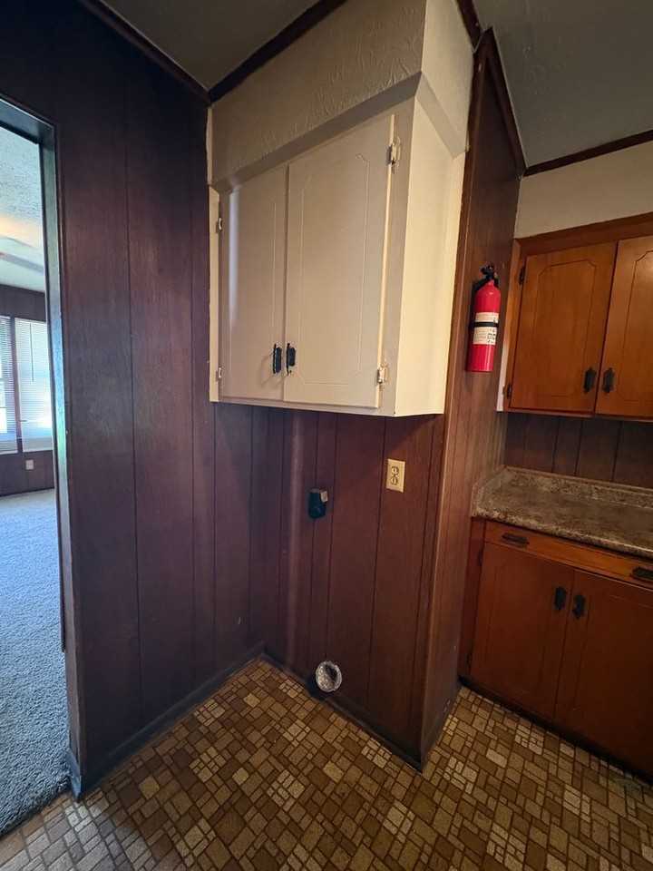 320 W 83rd St - Photo 5 of 16
