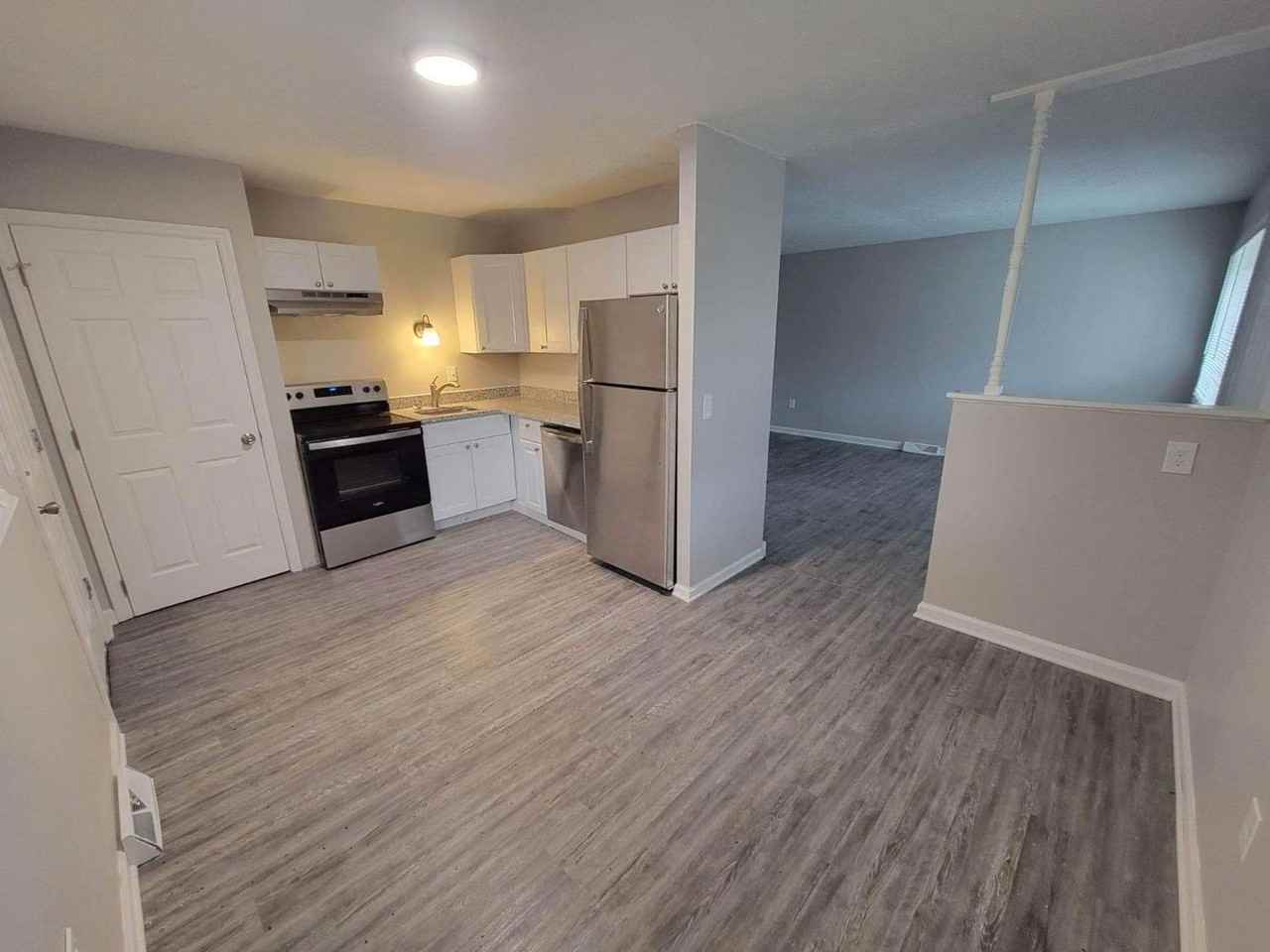 5832 Childs Ave - Photo 7 of 21