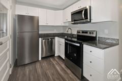 301 Oaklawn Avenue - Photo 1 of 1
