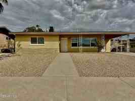 featured image of 209 San Saba Rd