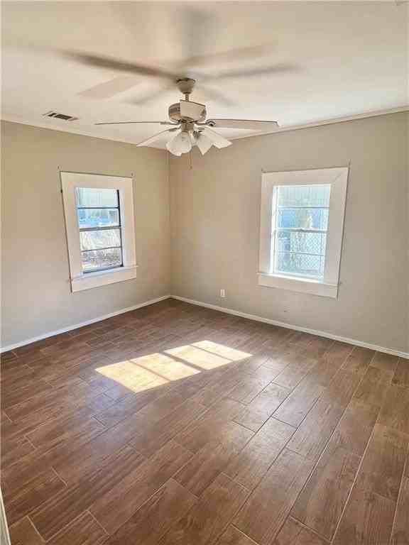 2524 Norwich St - Photo 4 of 8