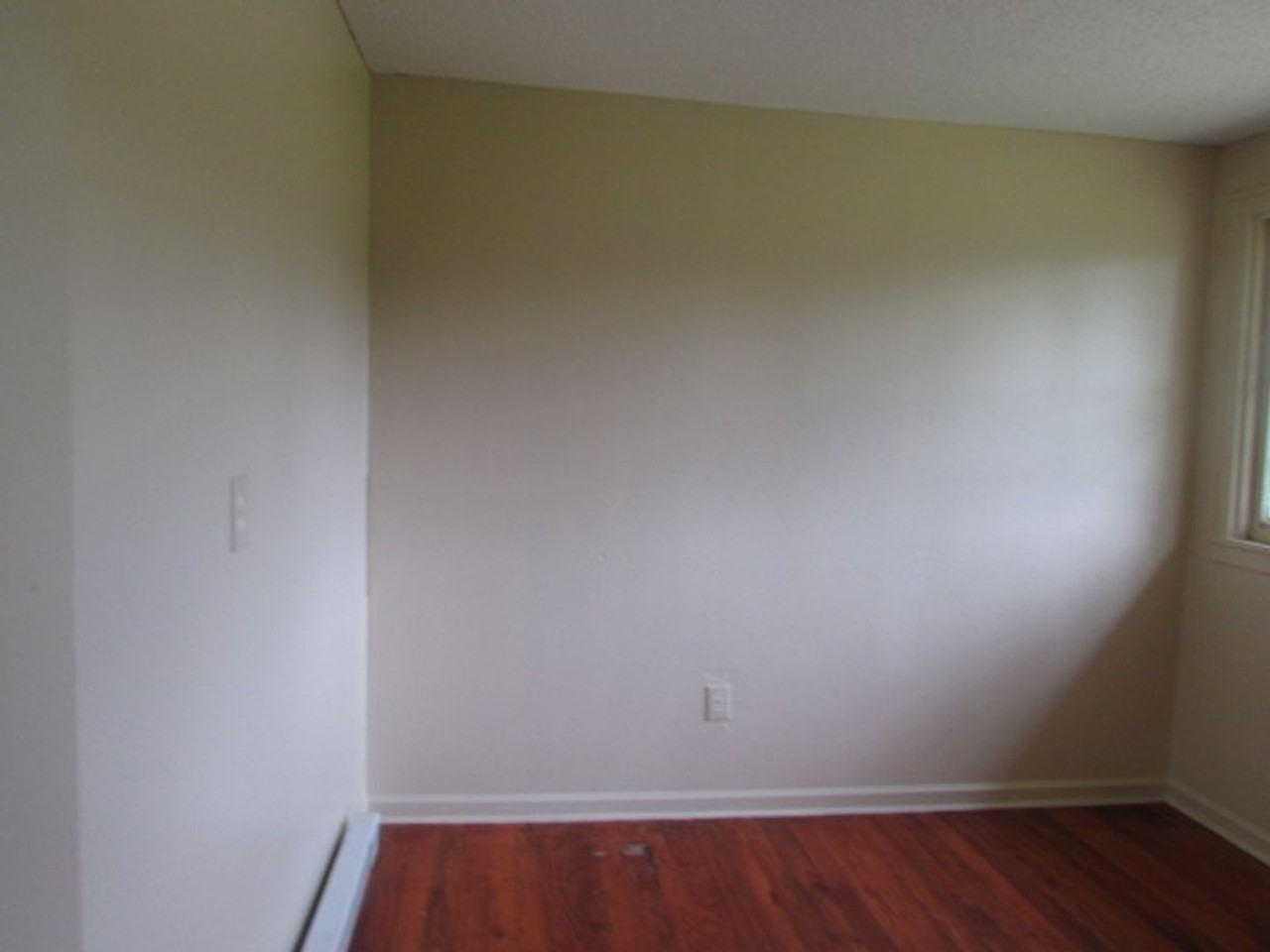 121 Dixie Dr - Photo 5 of 8