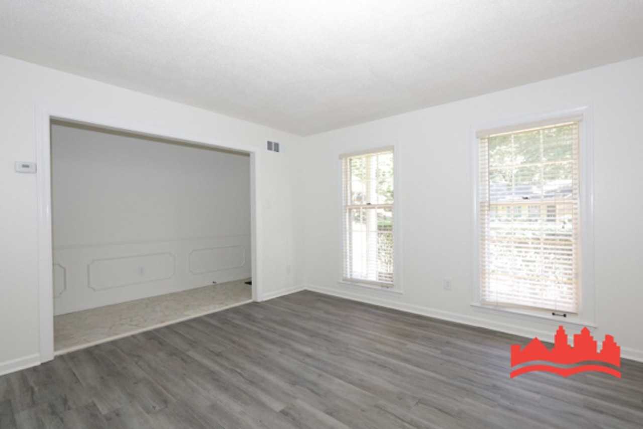 8241 Misty Meadows Ln - Photo 4 of 21