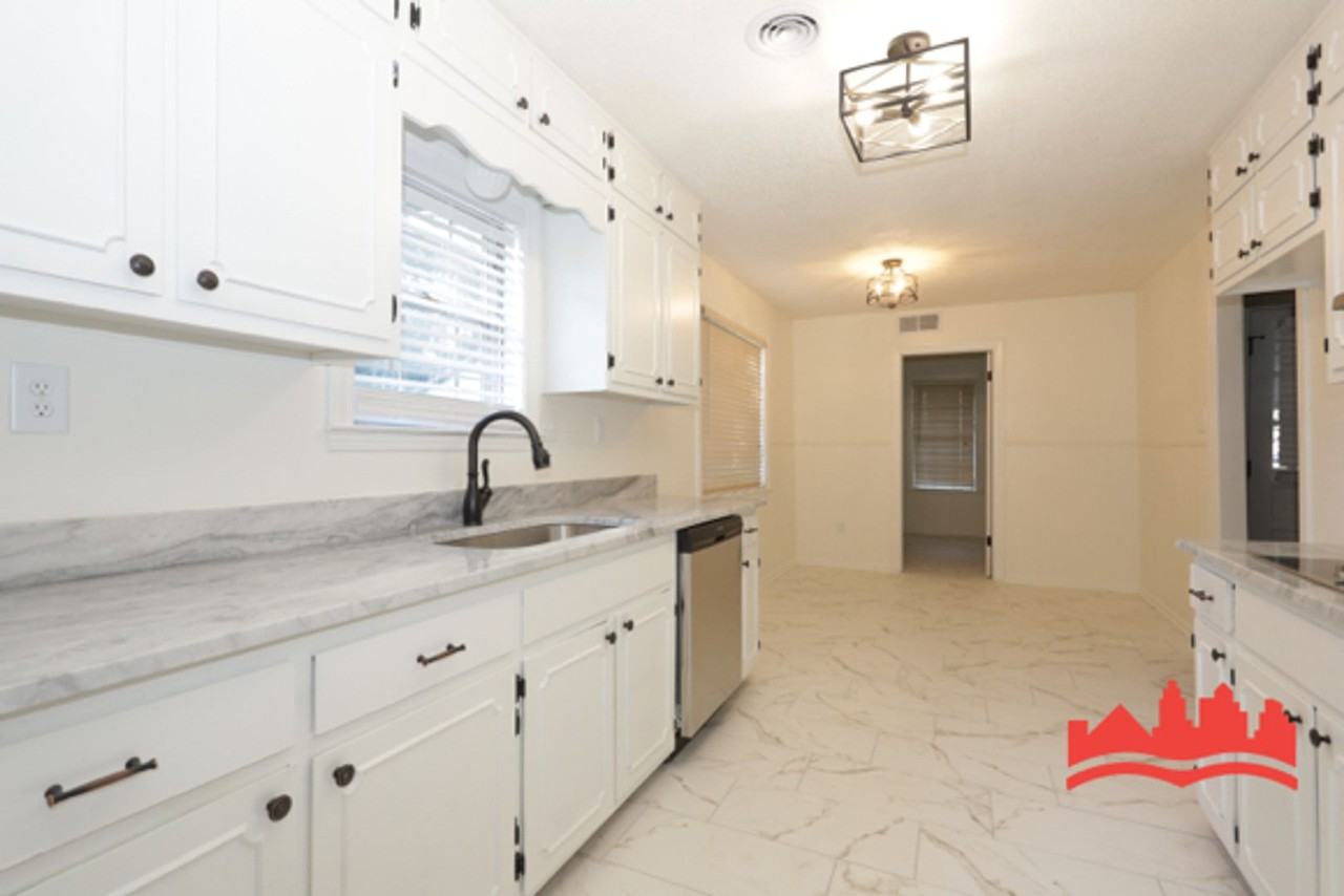 8241 Misty Meadows Ln - Photo 7 of 21