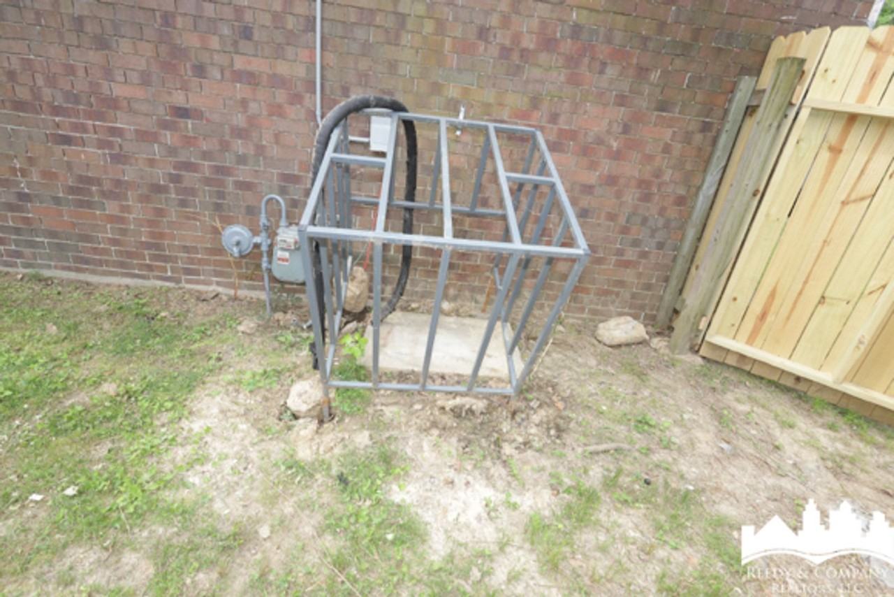 4340 Old Allen Rd - Photo 4 of 20