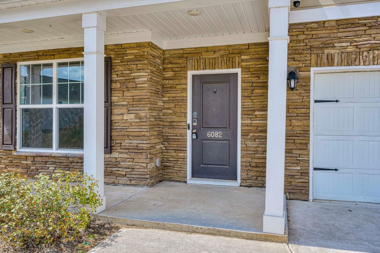 6082 High Top Ln - Photo 2 of 42