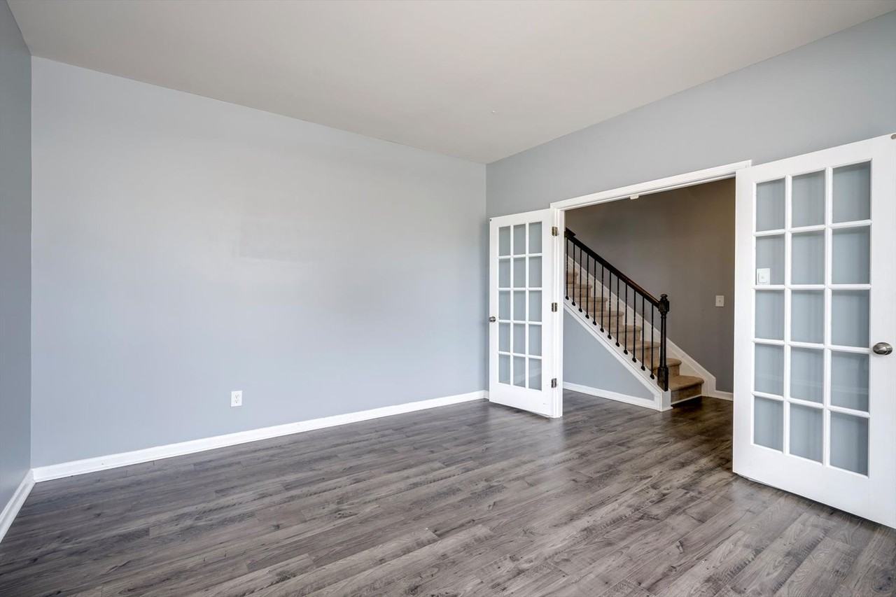 6082 High Top Ln - Photo 6 of 42