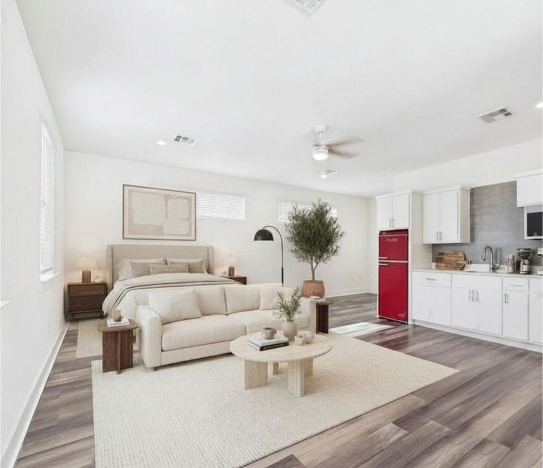 6508 Santos St - Photo 5 of 23