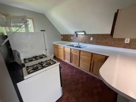 401 1/2 Queen St - Photo 1 of 1