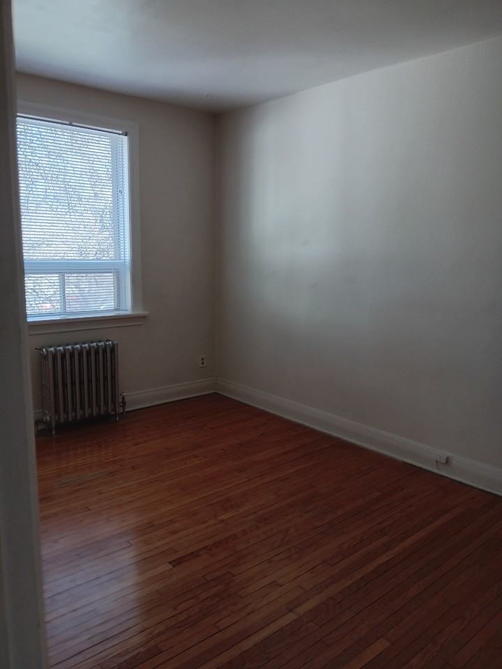 438 Assiniboine Avenue #0 - Photo 7 of 9
