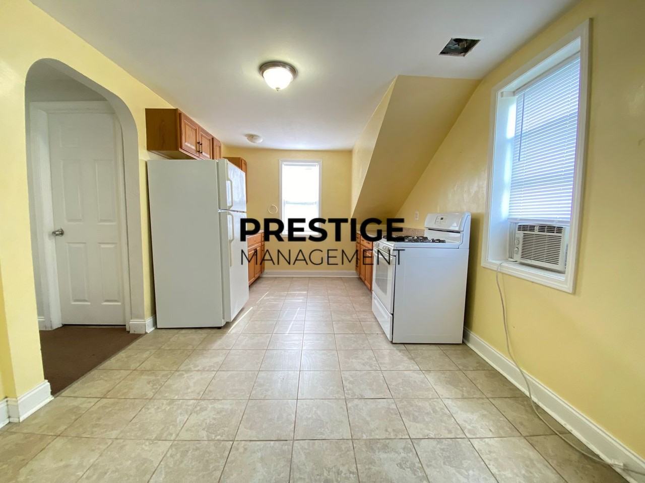 7709 Taft St #3 - Photo 2 of 10