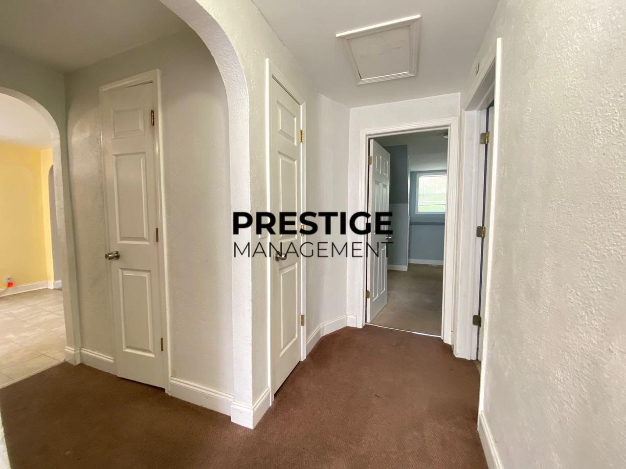 7709 Taft St #3 - Photo 7 of 10