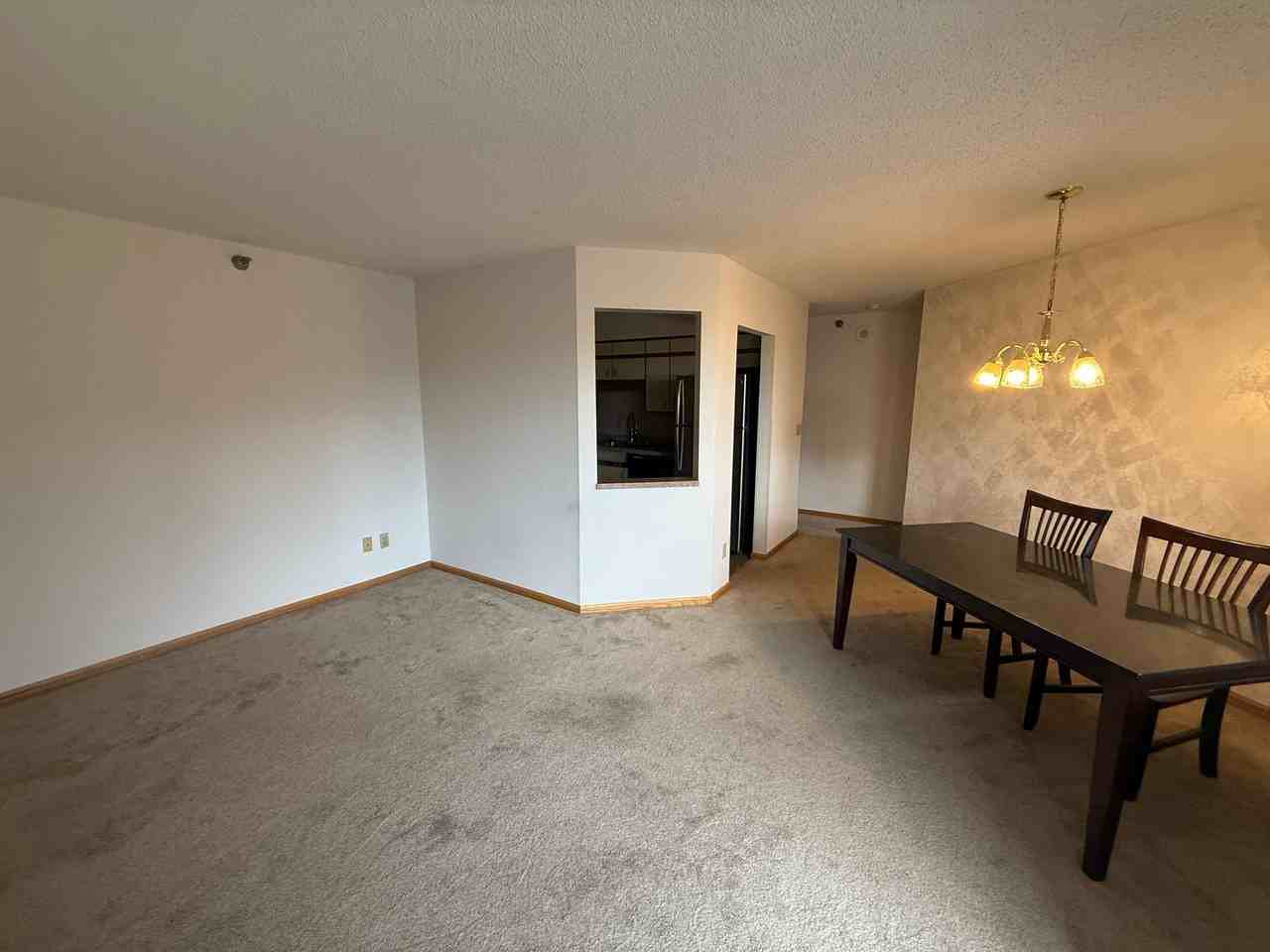 78 10th St E - Photo 3 of 14