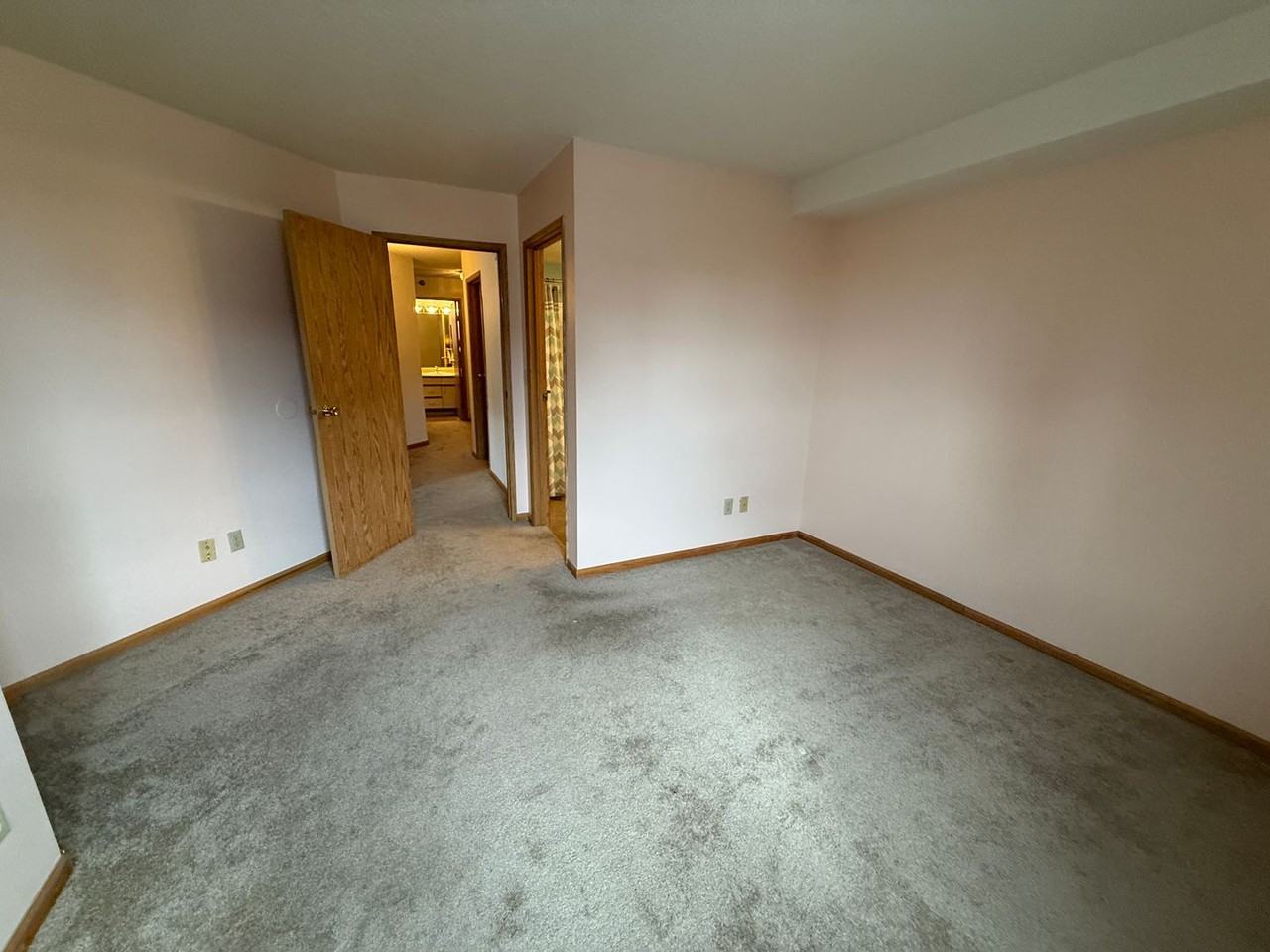 78 10th St E - Photo 5 of 14