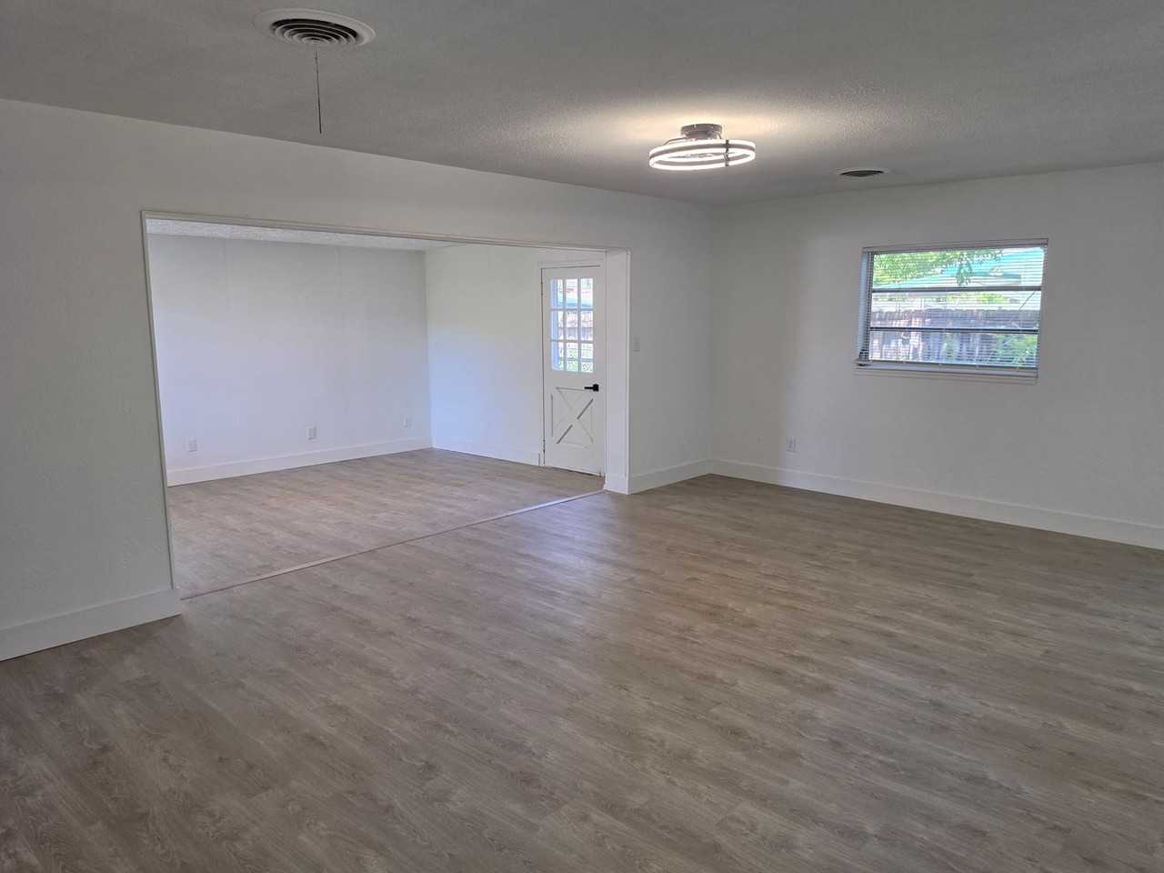 640 Westward Cir - Photo 5 of 47