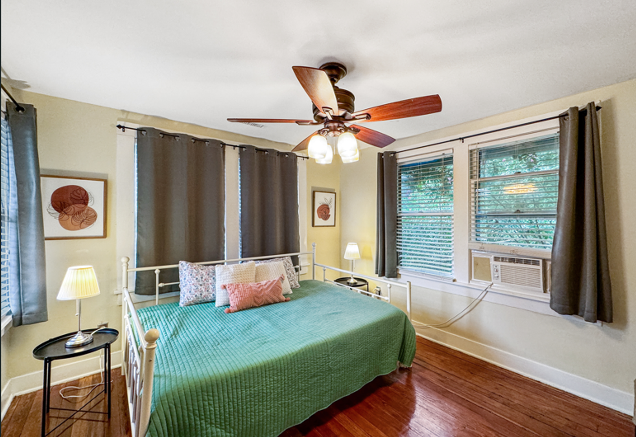 2241 York Ave - Photo 7 of 17