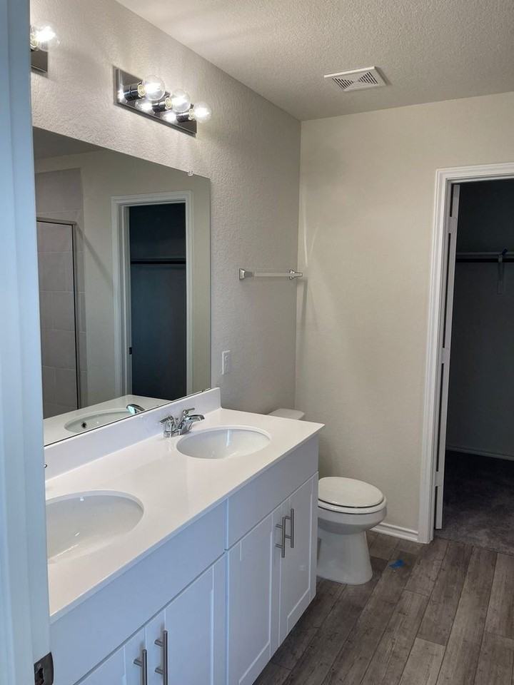 161 Prairie Falcon Way - Photo 6 of 27