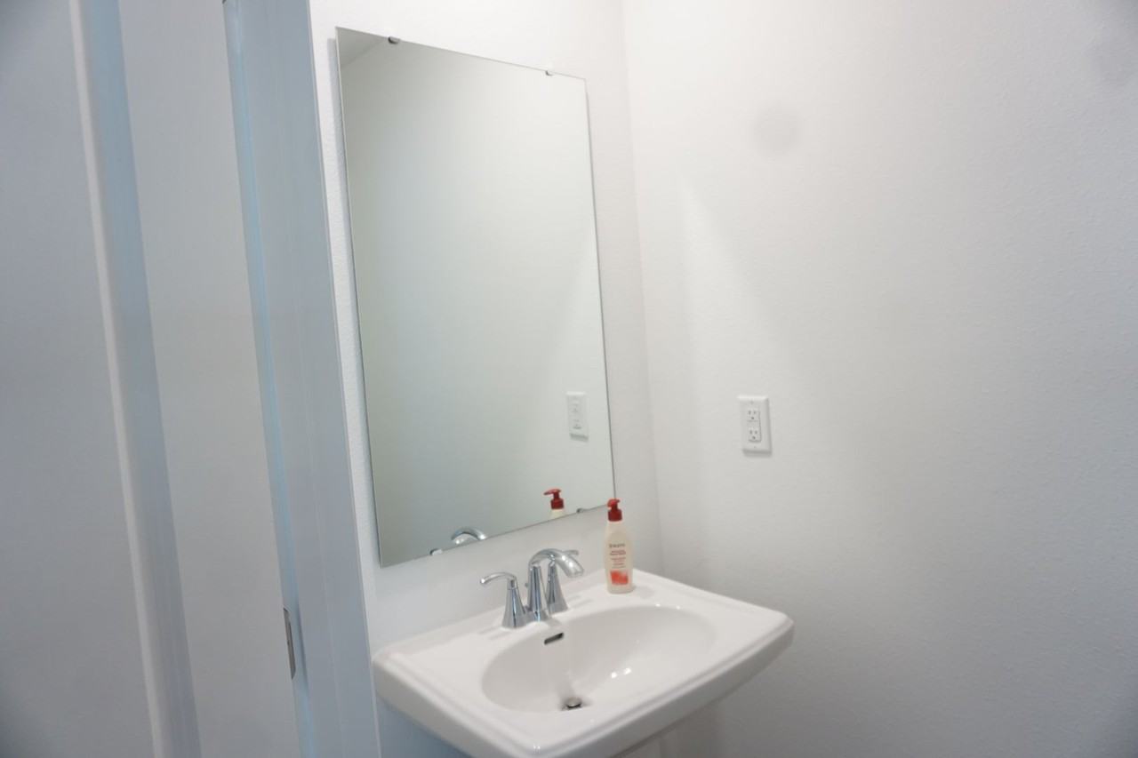 6095 Falcon Gate Ln - Photo 5 of 15