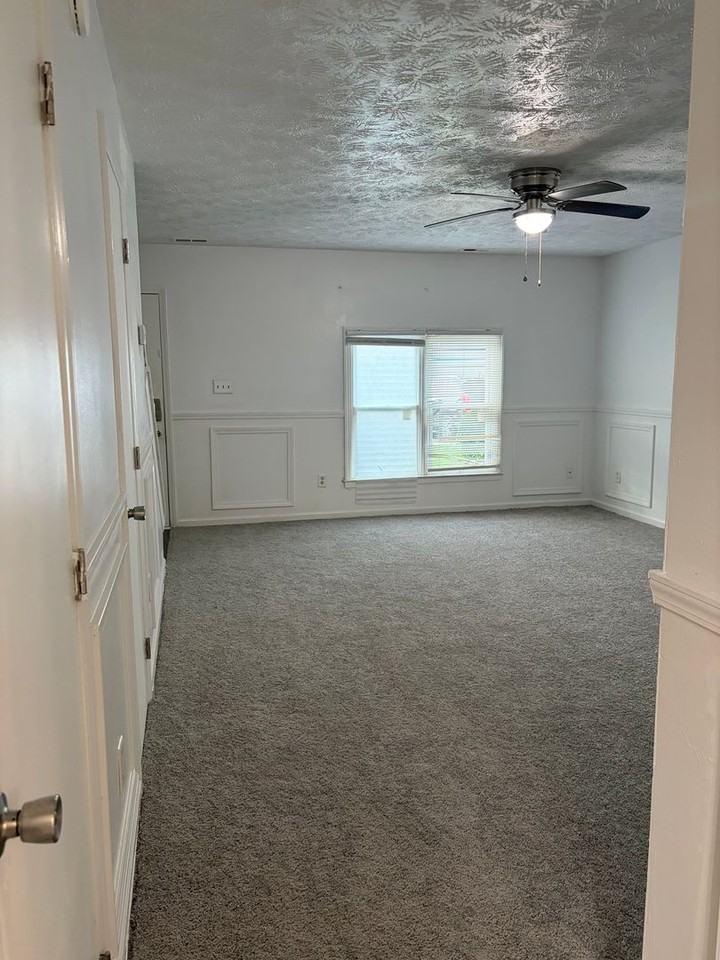 3323 Scotty Hill Rd - Photo 6 of 21