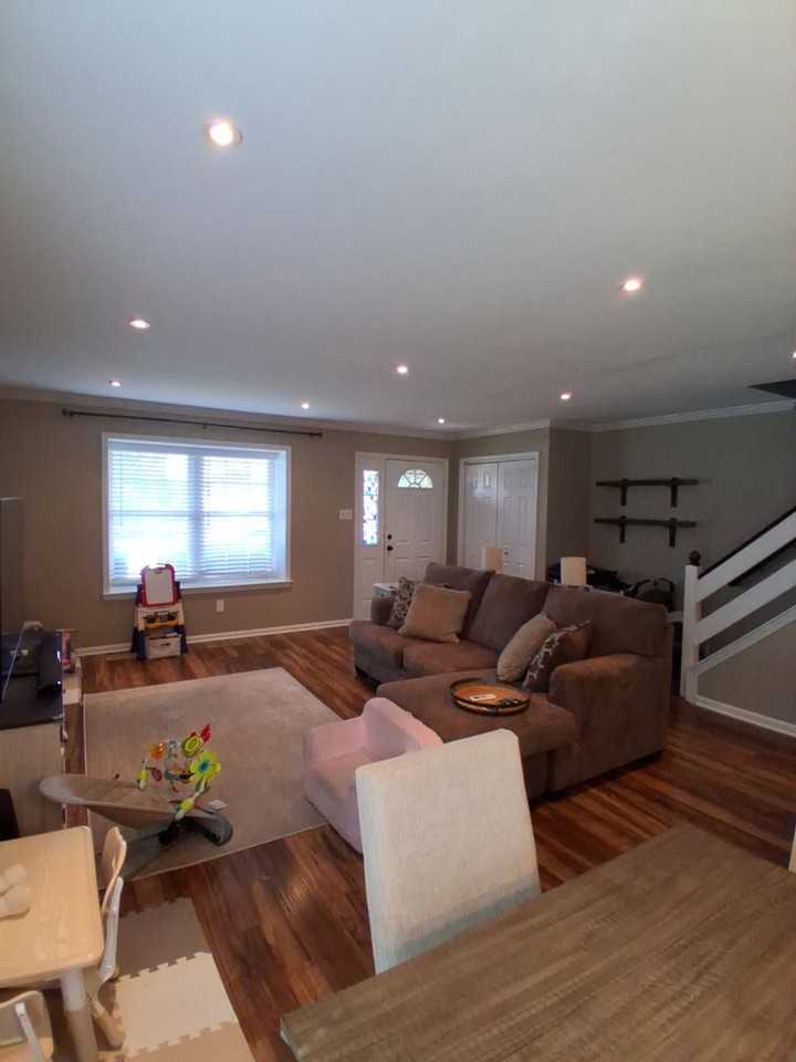 660 Longwood Rd - Photo 6 of 16