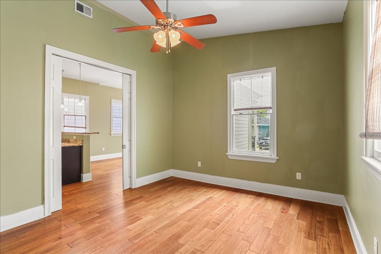523 S Hennessey St - Photo 6 of 15