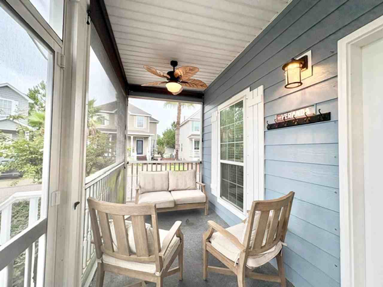 104 Golf Villa Dr - Photo 3 of 42
