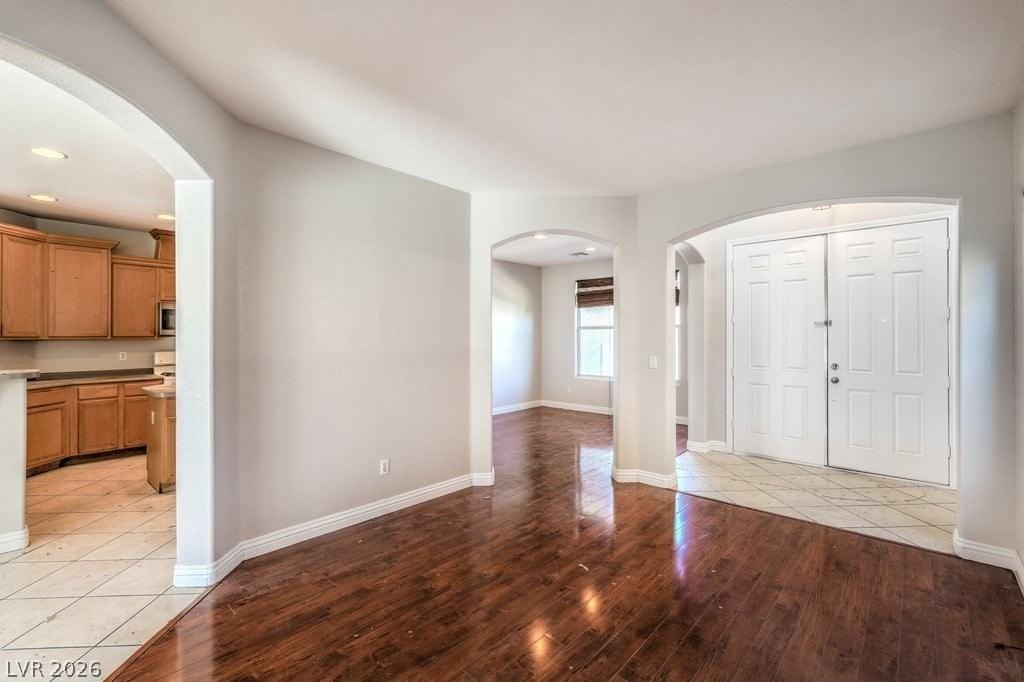 1213 Checkmark Ave - Photo 2 of 38