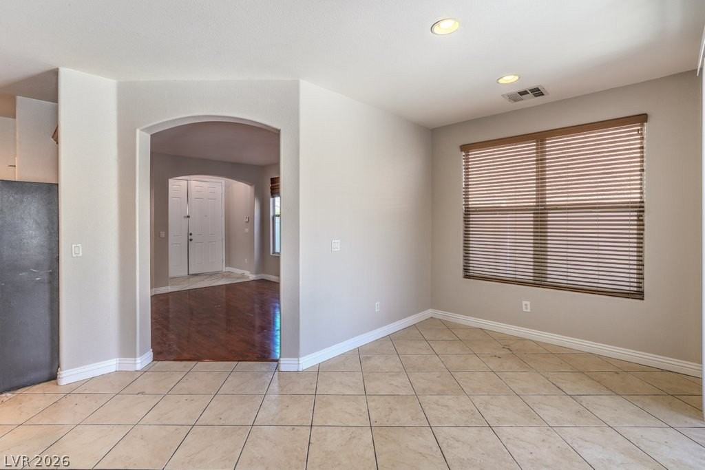 1213 Checkmark Ave - Photo 6 of 38