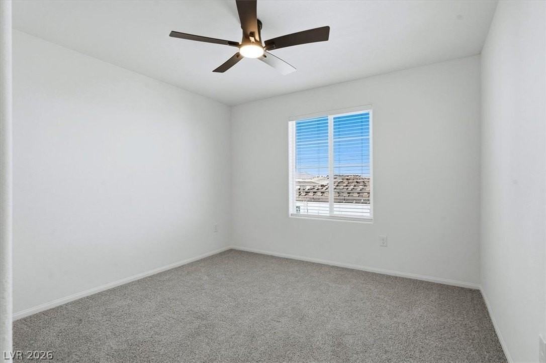 8667 Luxuriant Ave - Photo 6 of 24