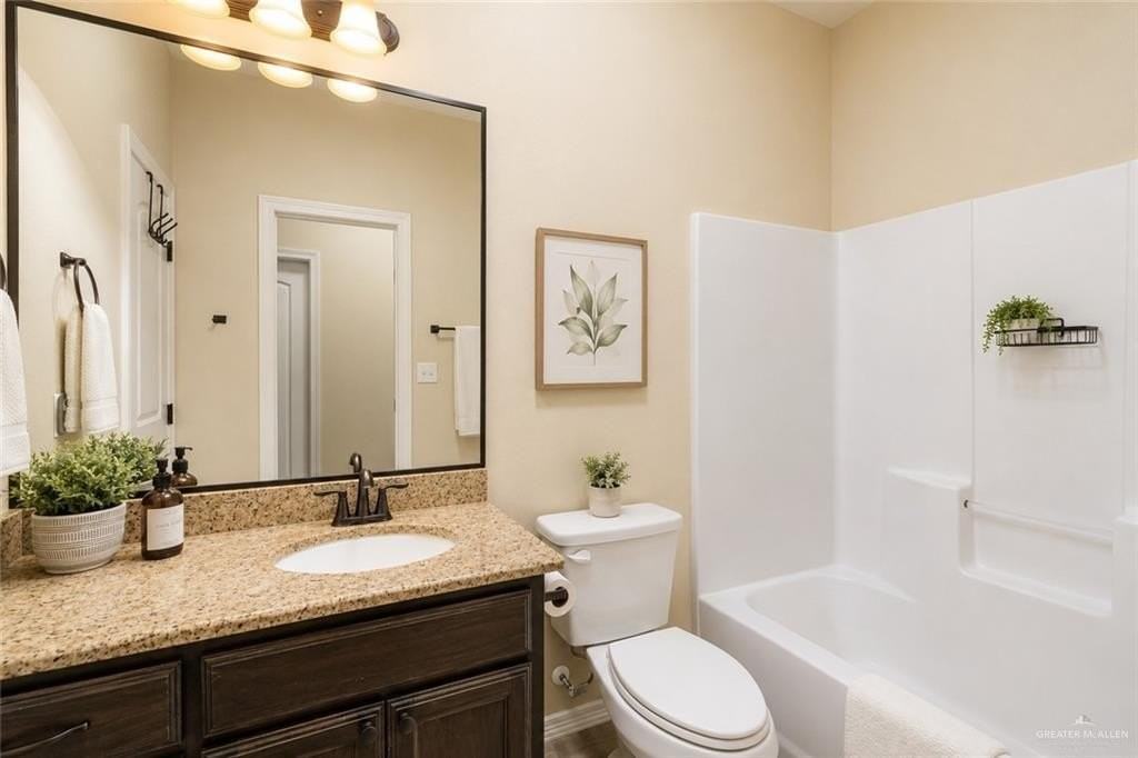2912 Fuerte Ave - Photo 6 of 15