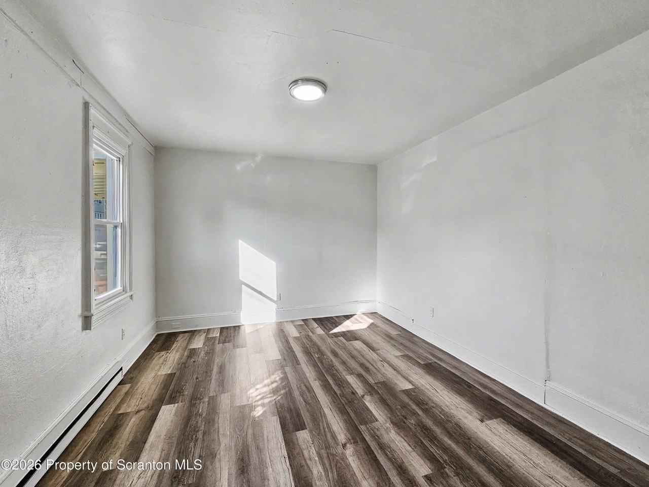 602 Prospect Ave - Photo 7 of 16
