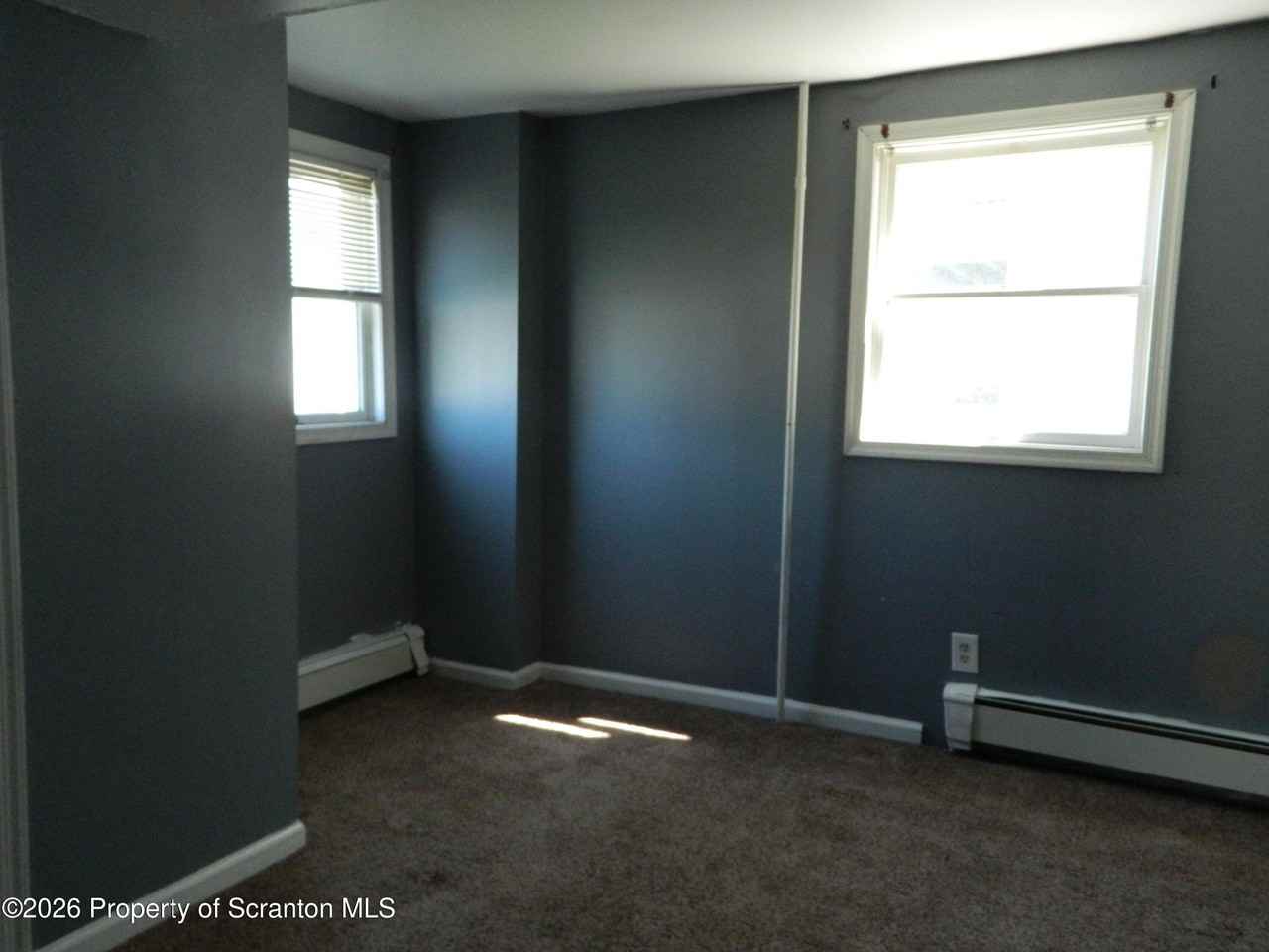 826 Prospect Ave - Photo 7 of 10