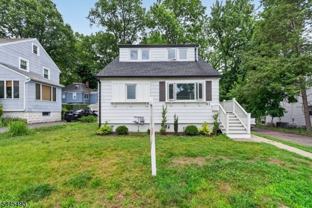 91 Columbus Dr - Photo 1 of 1
