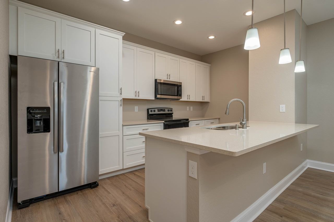 1029 Oak Hammock Dr #1 - Photo 5 of 25