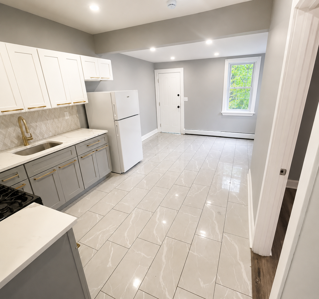 553 S Orange Ave #2B - Photo 2 of 8