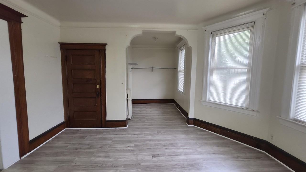 19 Delaware Ave #2 - Photo 2 of 16