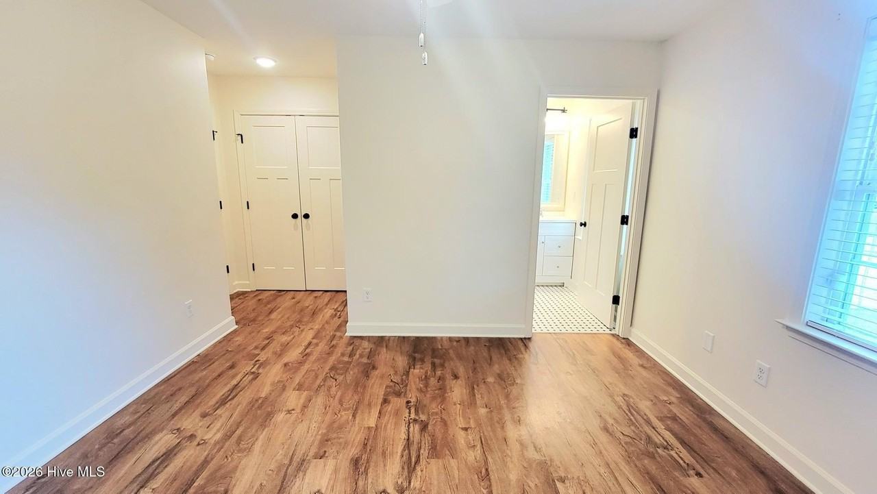 408 Pine Hills Dr - Photo 6 of 19