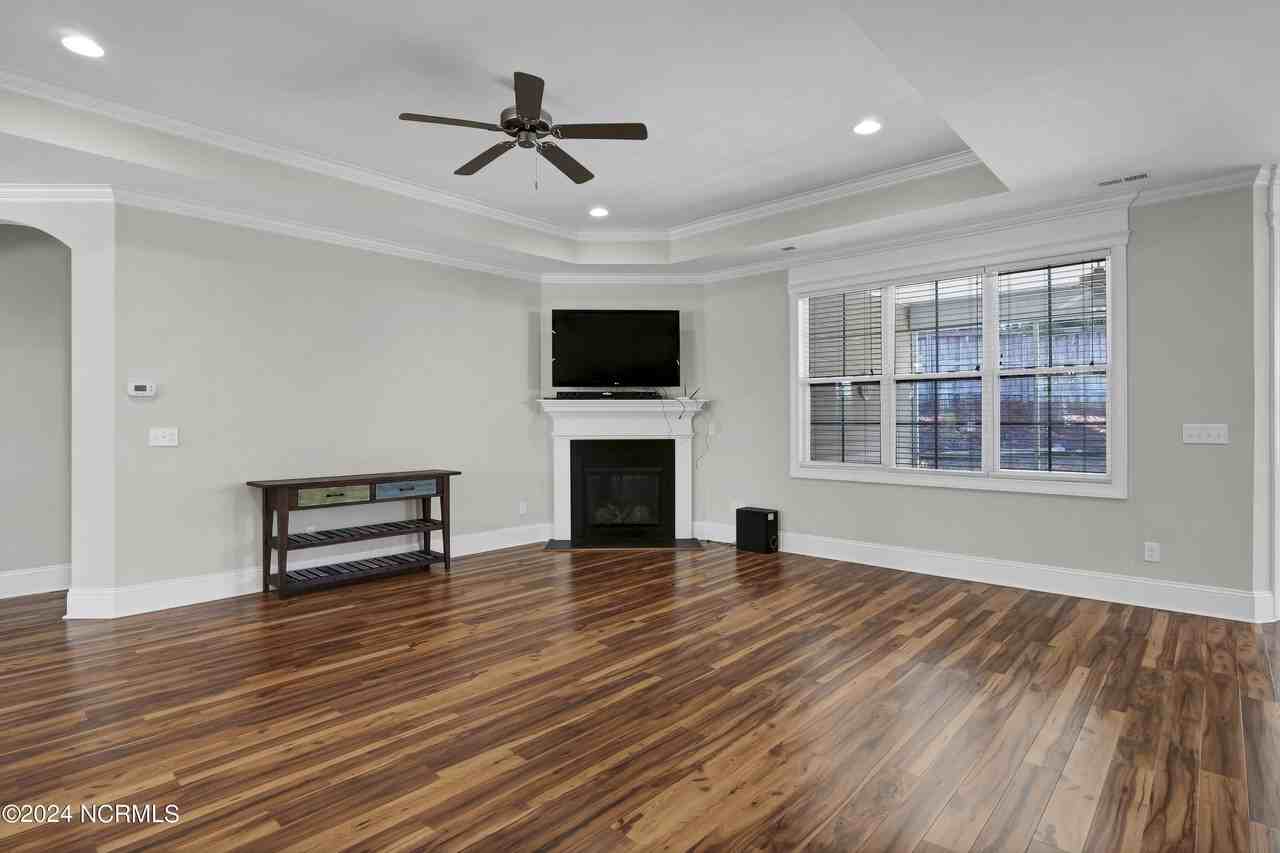 804 Ovates Ln - Photo 7 of 32