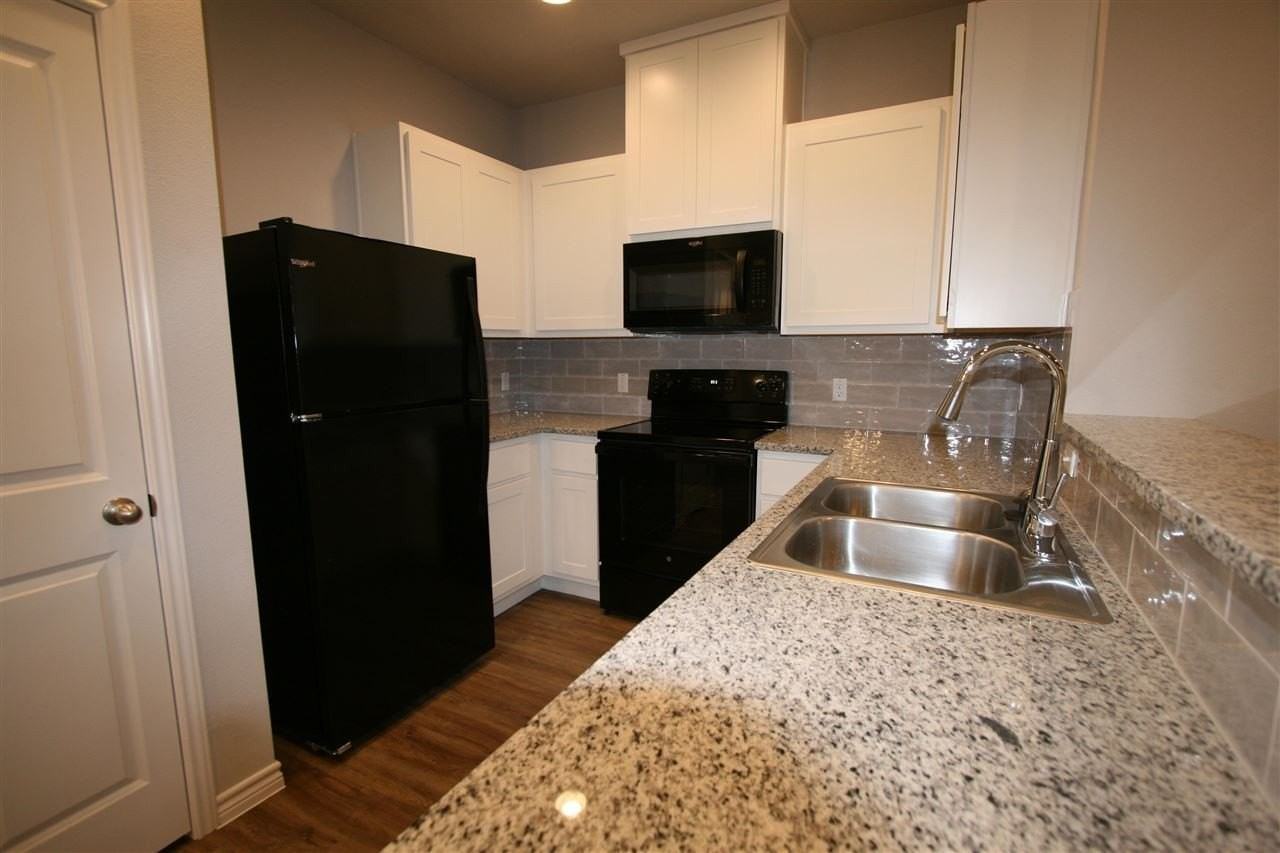 217 Peruna Dr - Photo 7 of 19
