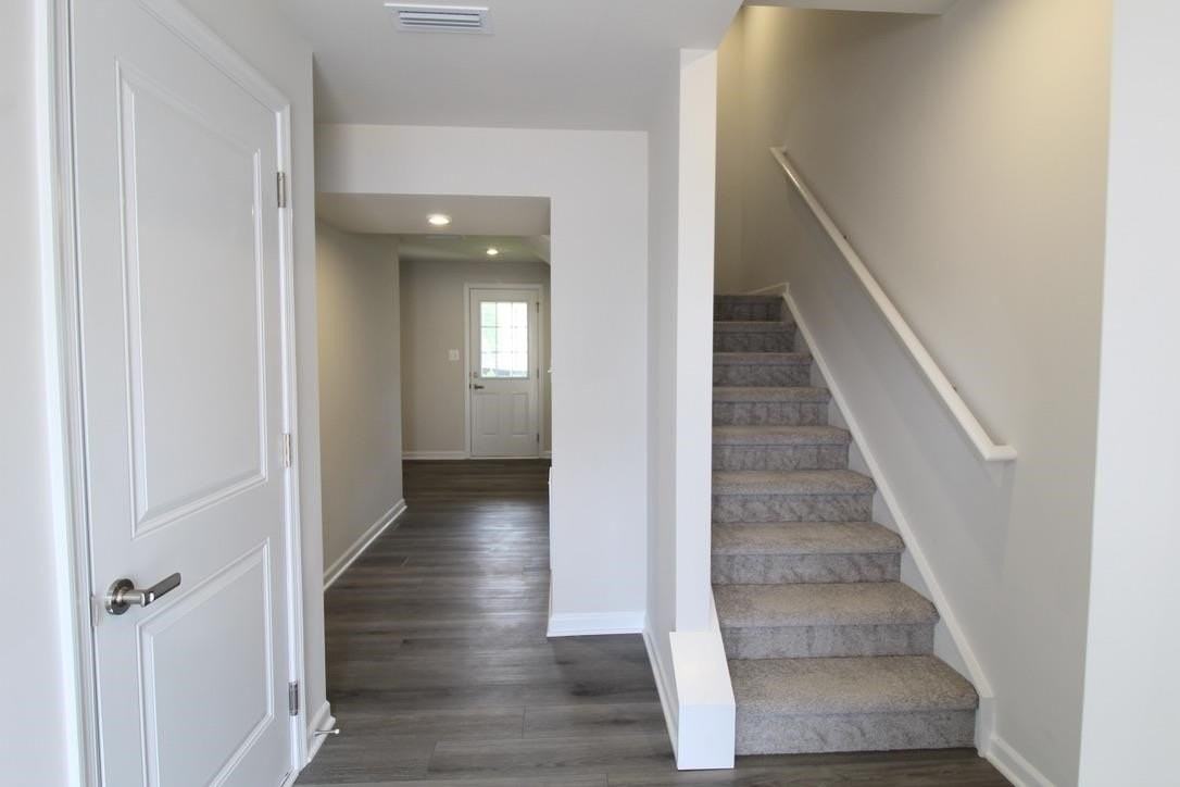 34 Apple Wood Ln - Photo 3 of 32