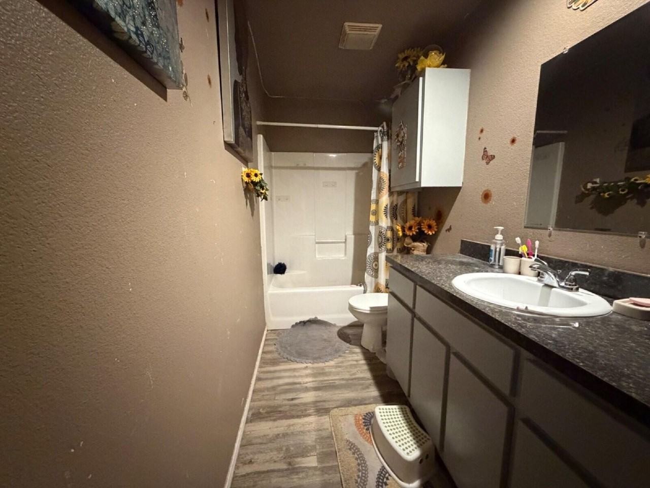 2205 Cedar Ave - Photo 7 of 10