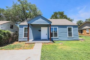 2114 20th St #FRONT - Photo 1 of 1