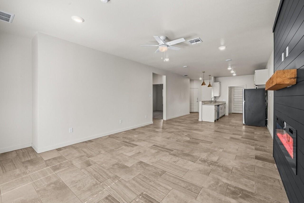 1123 N 7th St - Photo 7 of 25