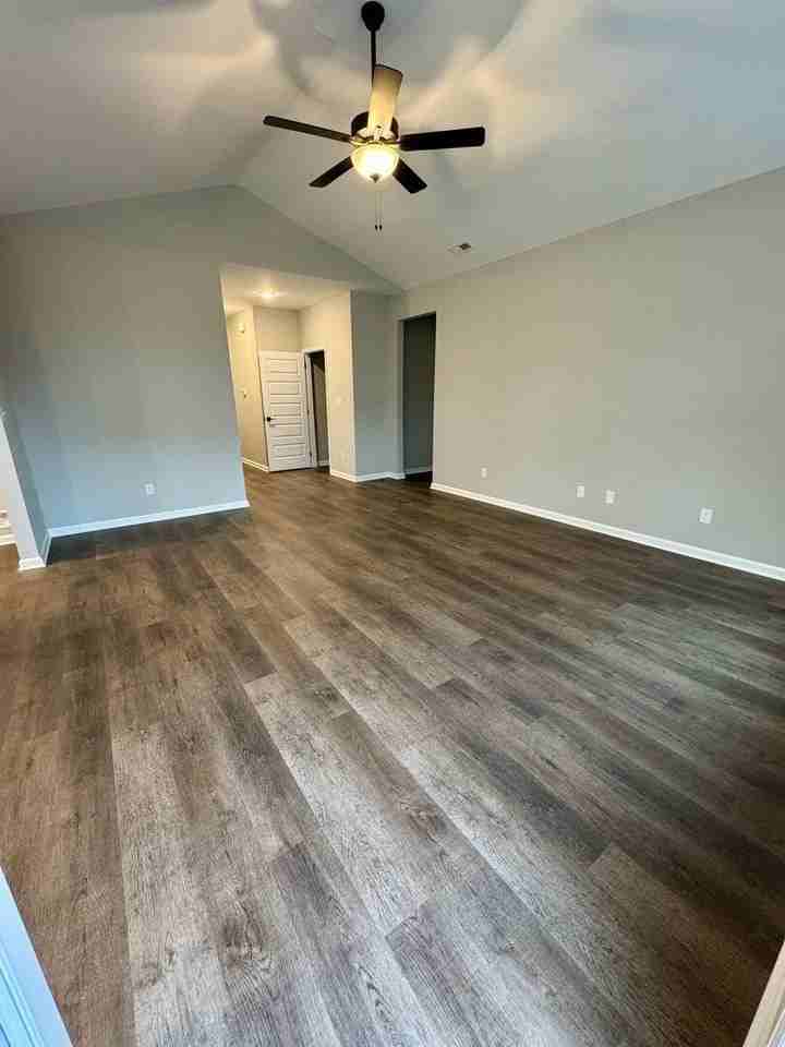 106 Sidewinder Dr - Photo 7 of 22