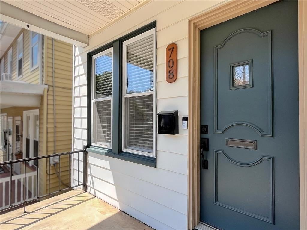 708 Pardee St - Photo 2 of 24