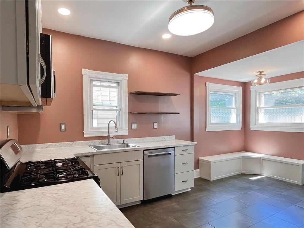 708 Pardee St - Photo 5 of 24